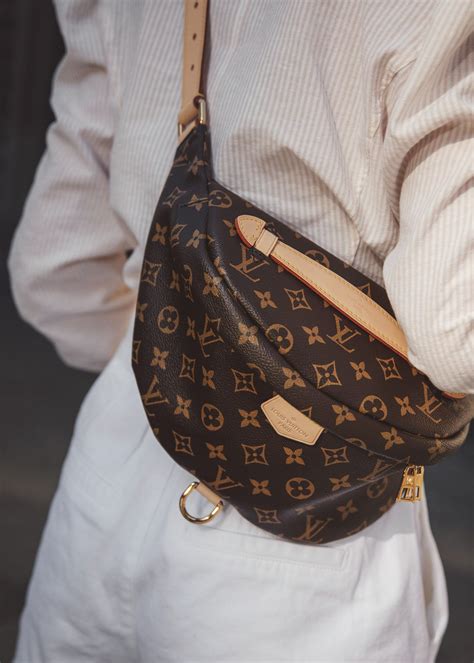 louis vuitton bum bag fake|louis vuitton bumbag women.